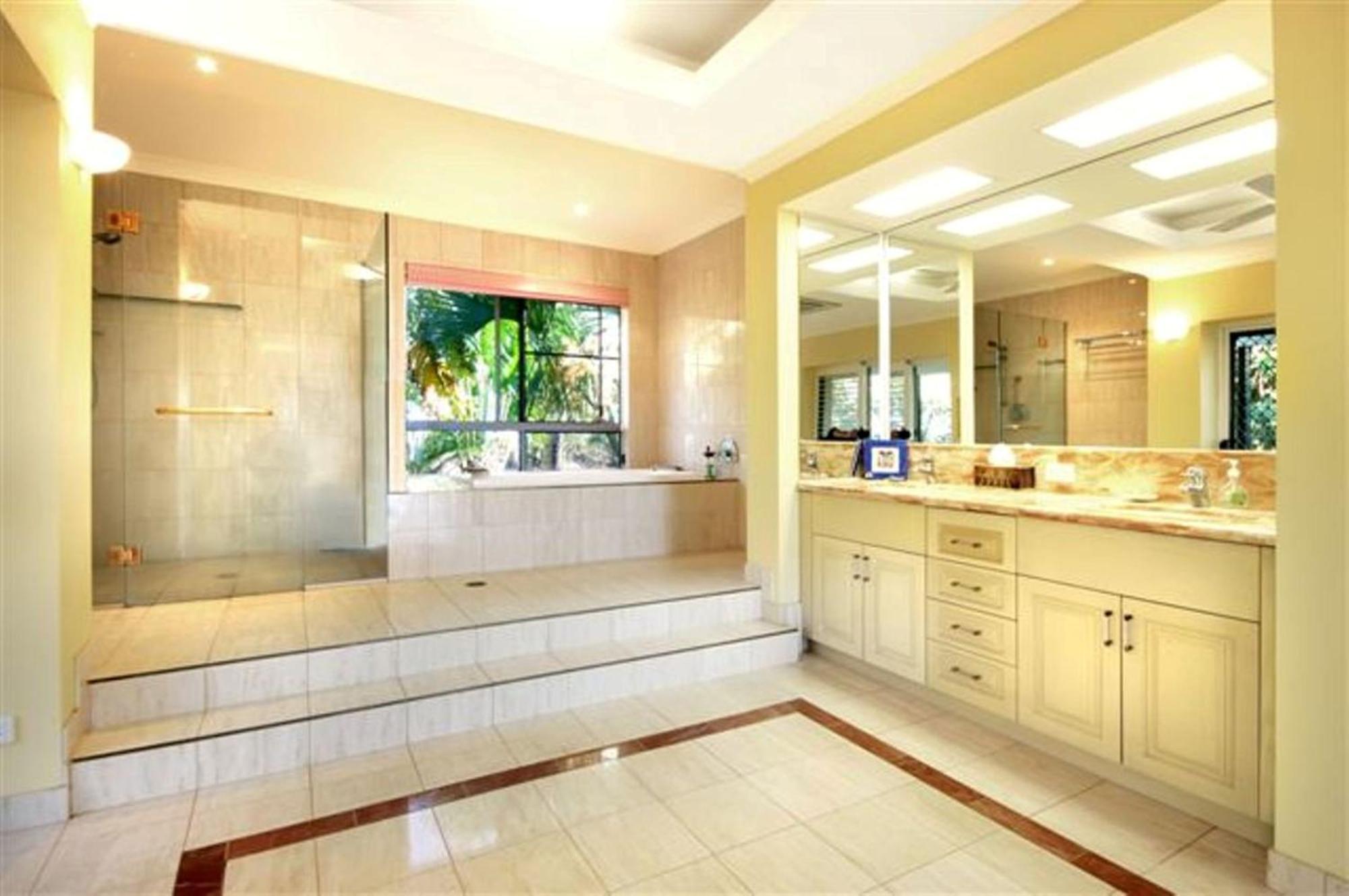 Yachtsmans Paradise, Whitsundays Hotel Airlie Beach Kamer foto